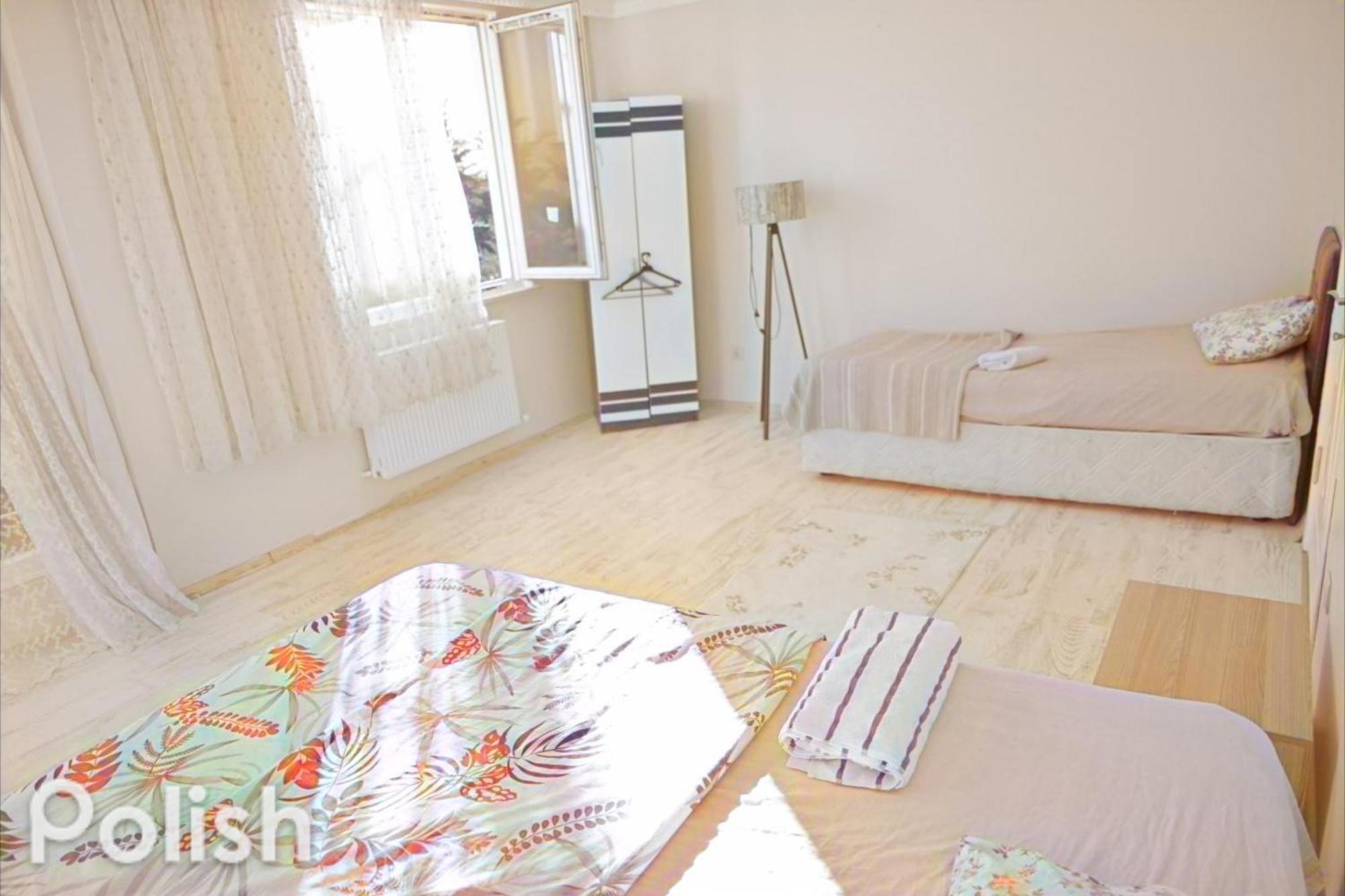Ahmet Teacher Hotel,6 Minutes From The Airport Arnavutkoy Luaran gambar
